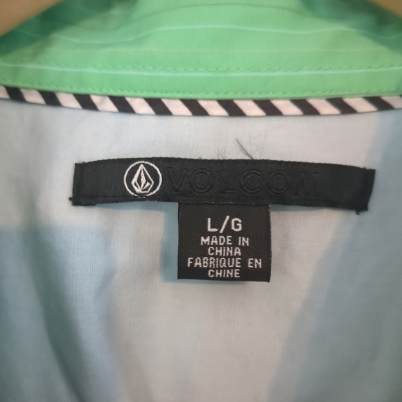 Volcom Shirt Mens Large Green Striped Short Sleeve Surfer Preppy Golf Casual - Picture 5 of 7